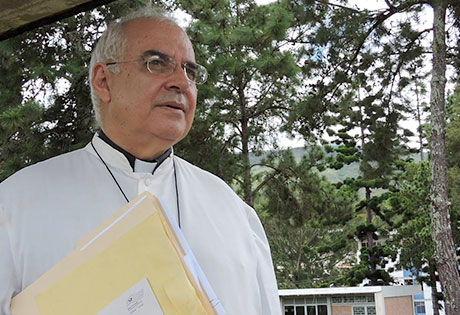 Amenazan a sacerdotes en Venezuela