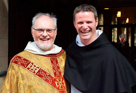 De jugador de futbol a sacerdote