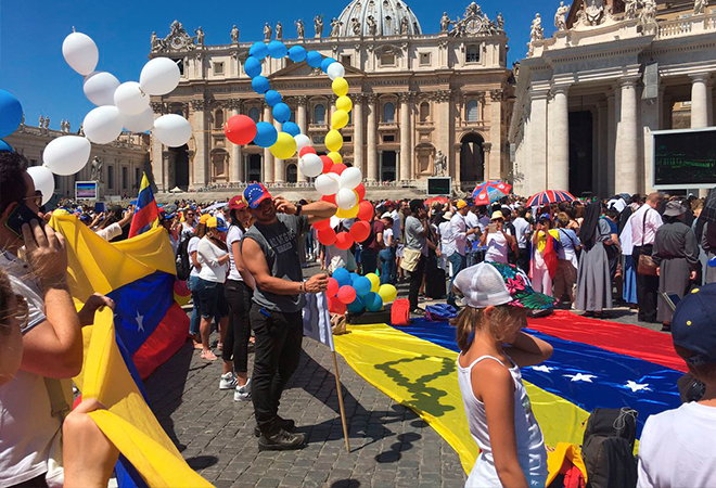 Vaticano atiende a migrantes venezolanos