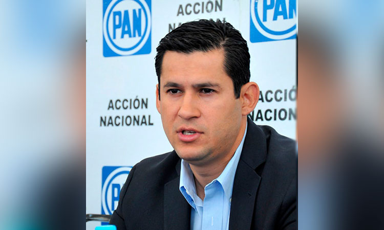 Diego Sinhué PAN