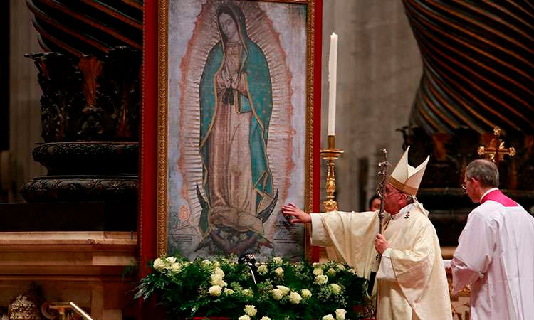 Virgen de Guadalupe presente