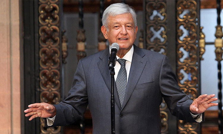 AMLO como el antiguo PRI