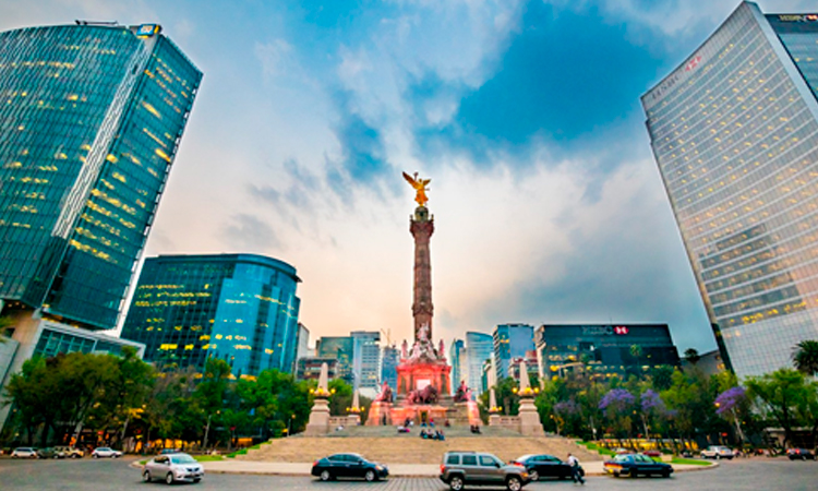 México dirigido a una dictadura