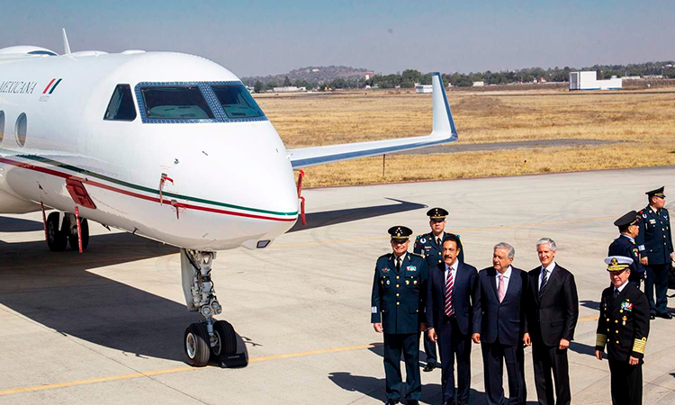 Aeropuerto de Santa Lucía 