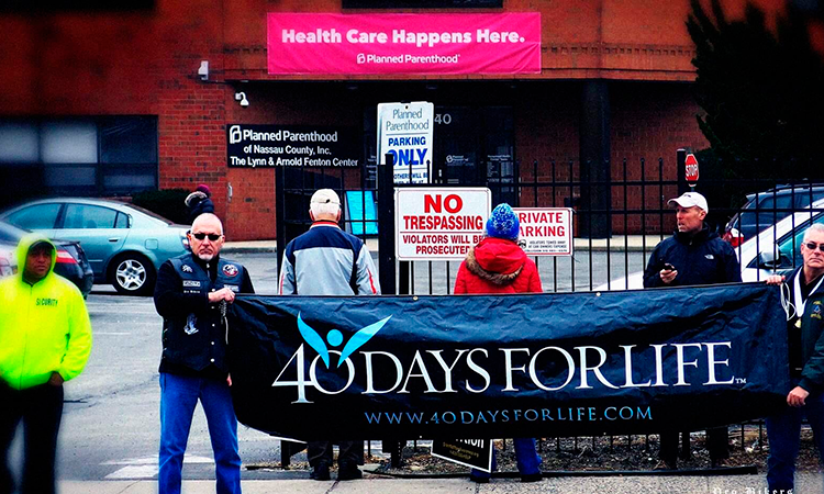 Joven ataca dos veces a anciano provida