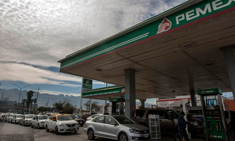 Pemex y CFE tendrán que pegar más por créditos.