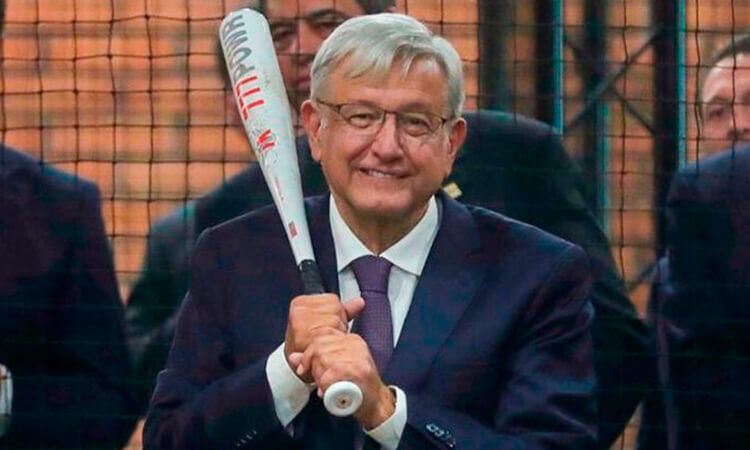 AMLO Béisbol