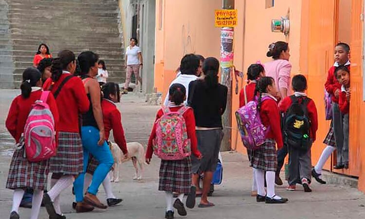 Preocupa educación