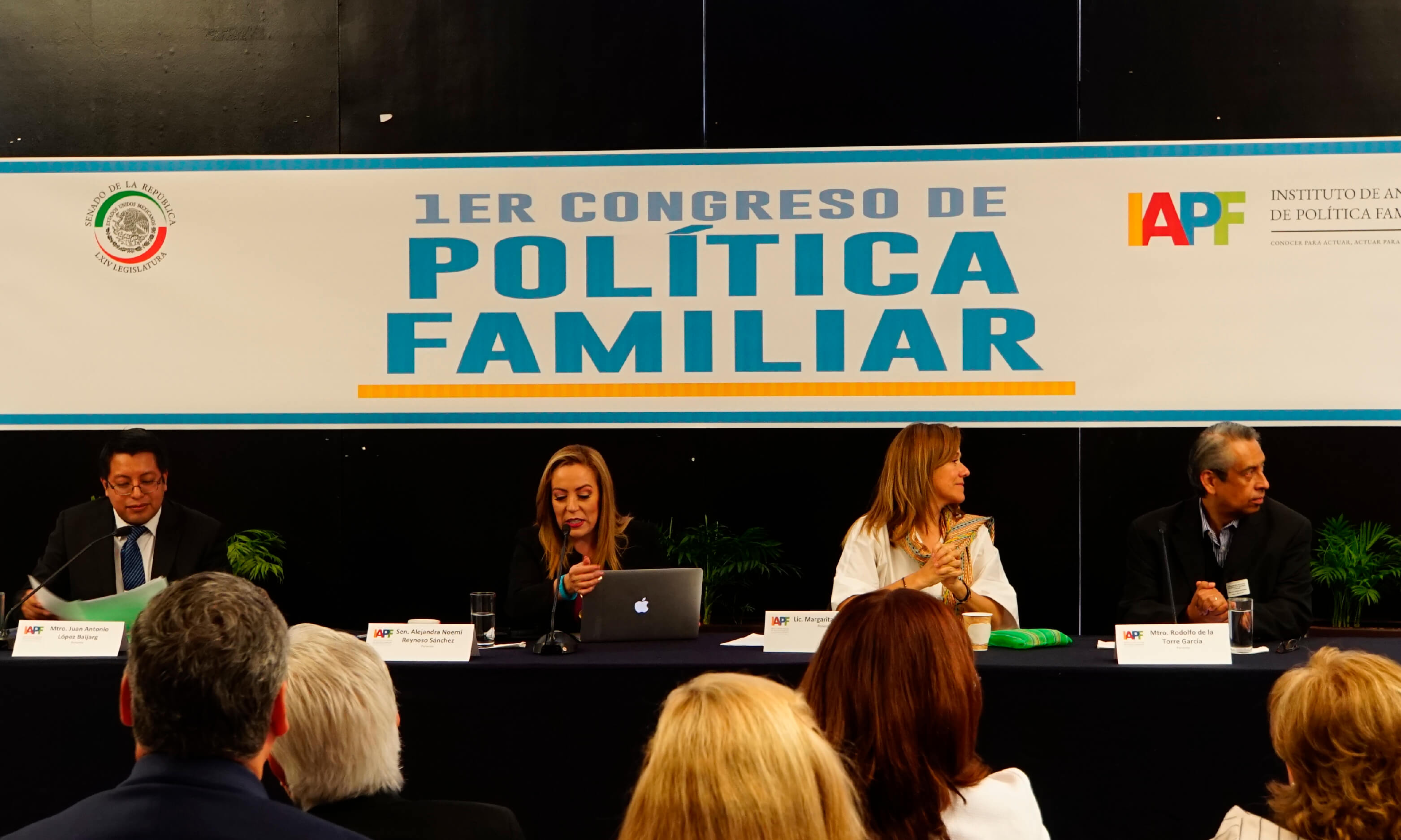 Fotos del Congreso de Política Familiar