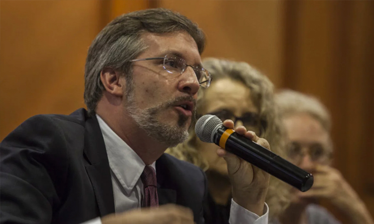 Imposición servilista