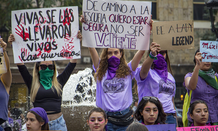 Revolución mujeres