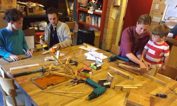 Familia tiempos malos