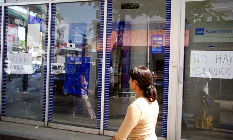 Bancos toman medidas contra COVID-19